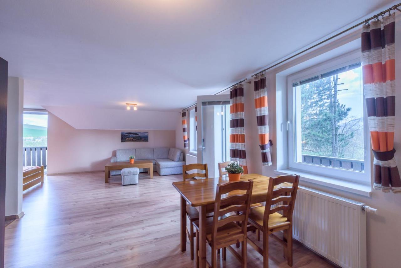 Apartmany Raztoky Ліптовський Мікулаш Екстер'єр фото